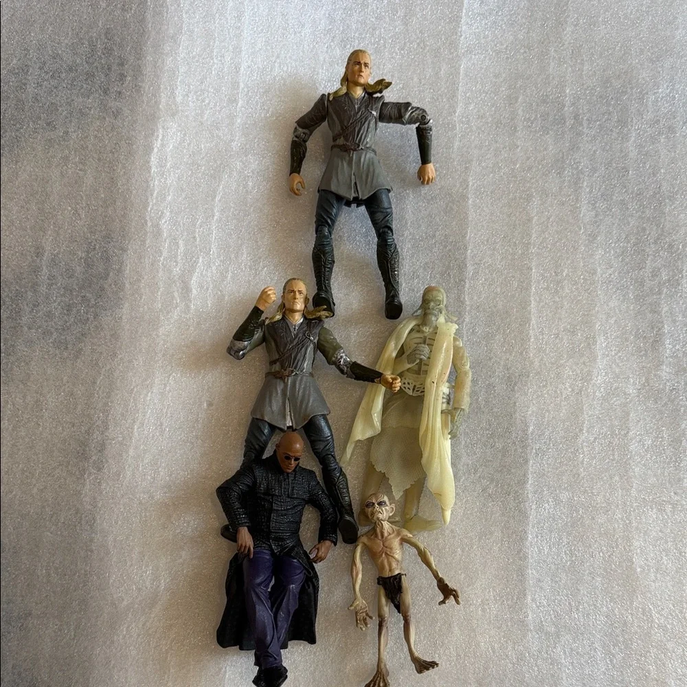 Set of 6 Assorted Fantasy Action Figures From The - Gray, Black, Purple, Cream
